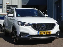 Wit Gebruikt 2020 MG ZS Luxury Sedan | € 13.490 (Eerlijke prijs)