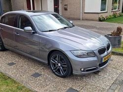 Grijs Gebruikt 2011 BMW 335 Luxury Line Sedan | € 12.500 (Super prijs)