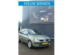 Overige Gebruikt 2002 Renault Clio II Hatchback | € 1.299 (Iets duurder)