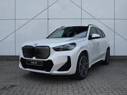 Cape york green Nieuw 2025 BMW iX1 Executive SUV | € 62.046 (Goede deal)