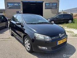 Zwart Gebruikt 2012 VW Polo Comfortline Hatchback | € 2.350 (Goede deal)