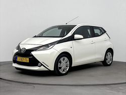 Wit Gebruikt 2016 Toyota Aygo Sport Hatchback | € 13.695 (Iets duurder)