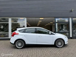 Wit Gebruikt 2012 Ford Focus Titanium Hatchback | € 5.555 (Goede deal)