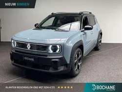 Blauw Gebruikt 2025 Renault 4 E-Tech Iconic SUV | € 36.400 (Goede deal)