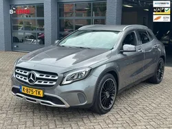 Grijs Gebruikt 2018 Mercedes GLA180 Premium SUV | € 21.999 (Goede deal)