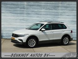 Wit Gebruikt 2021 VW Tiguan Life SUV | € 24.999 (Eerlijke prijs)