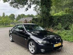 Zwart Gebruikt 2007 BMW 320 Coupé | € 6.000 (Eerlijke prijs)