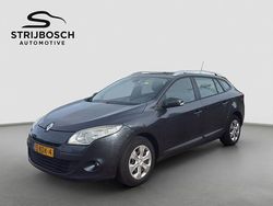 Grijs (metallic) Gebruikt 2010 Renault Mégane GrandTour Expression Stationwagen | € 1.740 (Eerlijke prijs)