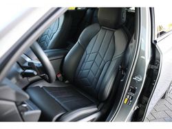 Oxidgrau (grijs metallic) Gebruikt 2025 BMW 530e Comfort Edition Stationwagen | € 68.950