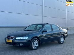 Groen Gebruikt 1998 Toyota Camry Executive Sedan | € 4.499