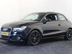 Zwart, metallic lak Gebruikt 2011 Audi A1 Ambition Hatchback | € 6.750 (Eerlijke prijs)