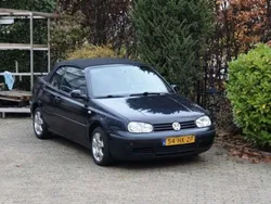 Blauw Gebruikt 2001 VW Golf Cabriolet Trendline Cabriolet | € 3.500 (Duur)
