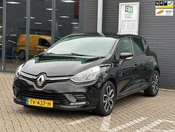 Zwart Gebruikt 2018 Renault Clio IV Zen Hatchback | € 9.445 (Eerlijke prijs)