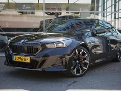 Zwart Gebruikt 2024 BMW 530e M Sport Sedan | € 69.950