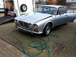 Gebruikt 1973 Jaguar XJ6 Sedan | € 5.500