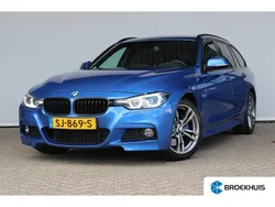 Blauw, metallic lak Gebruikt 2018 BMW 320 M Sport Stationwagen | € 24.900 (Goede deal)