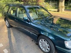 Groen Gebruikt 1995 Mercedes E280 Sportline Stationwagen | € 8.250