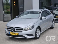 Grijs Gebruikt 2014 Mercedes A180 Style Hatchback | € 14.949 (Goede deal)