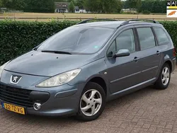 Grijs, metallic lak Gebruikt 2007 Peugeot 307 Premium Stationwagen | € 1.250 (Goede deal)