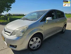 Grijs Gebruikt 2006 Toyota Verso MPV | € 2.750