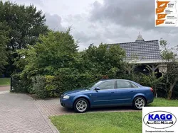 Blauw Gebruikt 2001 Audi A4 Exclusive Sedan | € 1.950 (Duur)