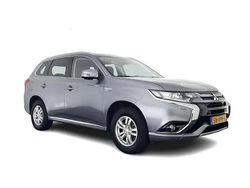 Grijs (metallic) Gebruikt 2018 Mitsubishi Outlander P-HEV SUV | € 13.945 (Goede deal)