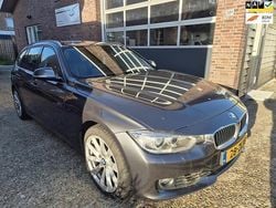 Grijs (metallic) Gebruikt 2013 BMW 320 Executive Stationwagen | € 5.999 (Super prijs)