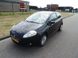 Zwart Gebruikt 2007 Fiat Grande Punto Dynamic Hatchback | € 895 (Goede deal)