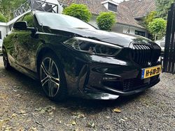 Gebruikt 2020 BMW 118 M Sport Hatchback | € 23.000 (Eerlijke prijs)