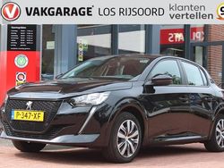 Zwart Gebruikt 2022 Peugeot e-208 Active Hatchback | € 15.500 (Eerlijke prijs)