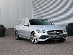 Grijs Gebruikt 2023 Mercedes C300e Luxury Stationwagen | € 38.750 (Super prijs)