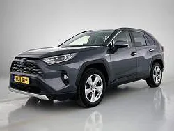 Grijs metallic Gebruikt 2020 Toyota RAV4 Executive SUV | € 36.445 (Eerlijke prijs)