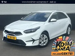 Wit Gebruikt 2022 Kia Ceed Hatchback | € 20.900 (Eerlijke prijs)