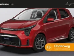 Rood, metallic lak Nieuw 2025 Kia Picanto Hatchback | € 21.590 (Eerlijke prijs)