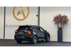 Zwart Gebruikt 2023 Lynk & Co 01 SUV | € 26.695 (Eerlijke prijs)