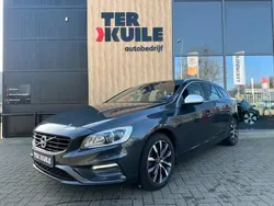 Grijs Gebruikt 2017 Volvo V60 R-Design Stationwagen | € 15.750 (Eerlijke prijs)