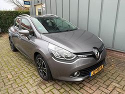 Grijs (metallic) Gebruikt 2016 Renault Clio GrandTour Dynamique Stationwagen | € 6.500 (Eerlijke prijs)