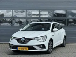 Wit Gebruikt 2022 Renault Mégane GrandTour R.S. Stationwagen | € 20.499 (Iets duurder)