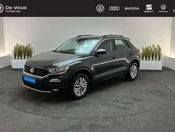 Grijs Gebruikt 2021 VW T-Roc Style SUV | € 20.800 (Eerlijke prijs)
