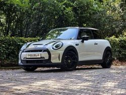 Zilver Gebruikt 2022 Mini Cooper SE Classic Hatchback | € 23.950 (Duur)