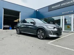 Zilver Gebruikt 2023 Peugeot 208 Allure Hatchback | € 14.700 (Goede deal)