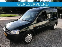 Groen Gebruikt 2002 Opel Combo MPV | € 3.995 (Duur)