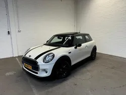 Wit Gebruikt 2016 Mini Cooper Business Hatchback | € 13.250 (Goede deal)