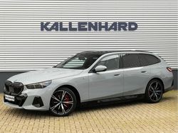Grijs Gebruikt 2024 BMW i5 Stationwagen | € 69.875 (Eerlijke prijs)