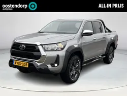 Grijs Gebruikt 2024 Toyota HiLux Premium Pickup | € 56.900 (Duur)