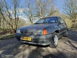 Grijs Gebruikt 1989 Opel Kadett Hatchback | € 7.499