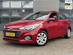 Rood Gebruikt 2020 Hyundai i20 Comfort Hatchback | € 12.499 (Goede deal)