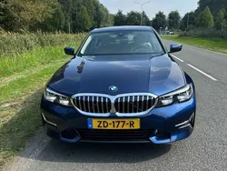 Blauw Gebruikt 2019 BMW 330 Executive Sedan | € 29.950 (Goede deal)