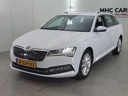 Wit Gebruikt 2021 Skoda Superb Business Line Stationwagen | € 19.700 (Goede deal)