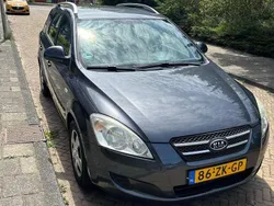 Grijs Gebruikt 2008 Kia Ceed MPV | € 1.050